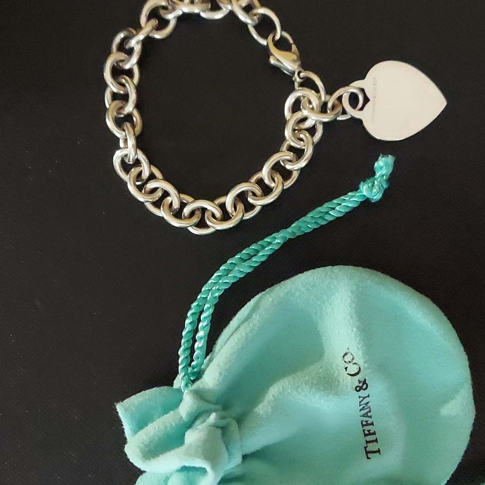 Tiffany & Co. Sterling Silver Heart Tag Chain Bracelet 7"